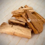 Pila de palo Santo